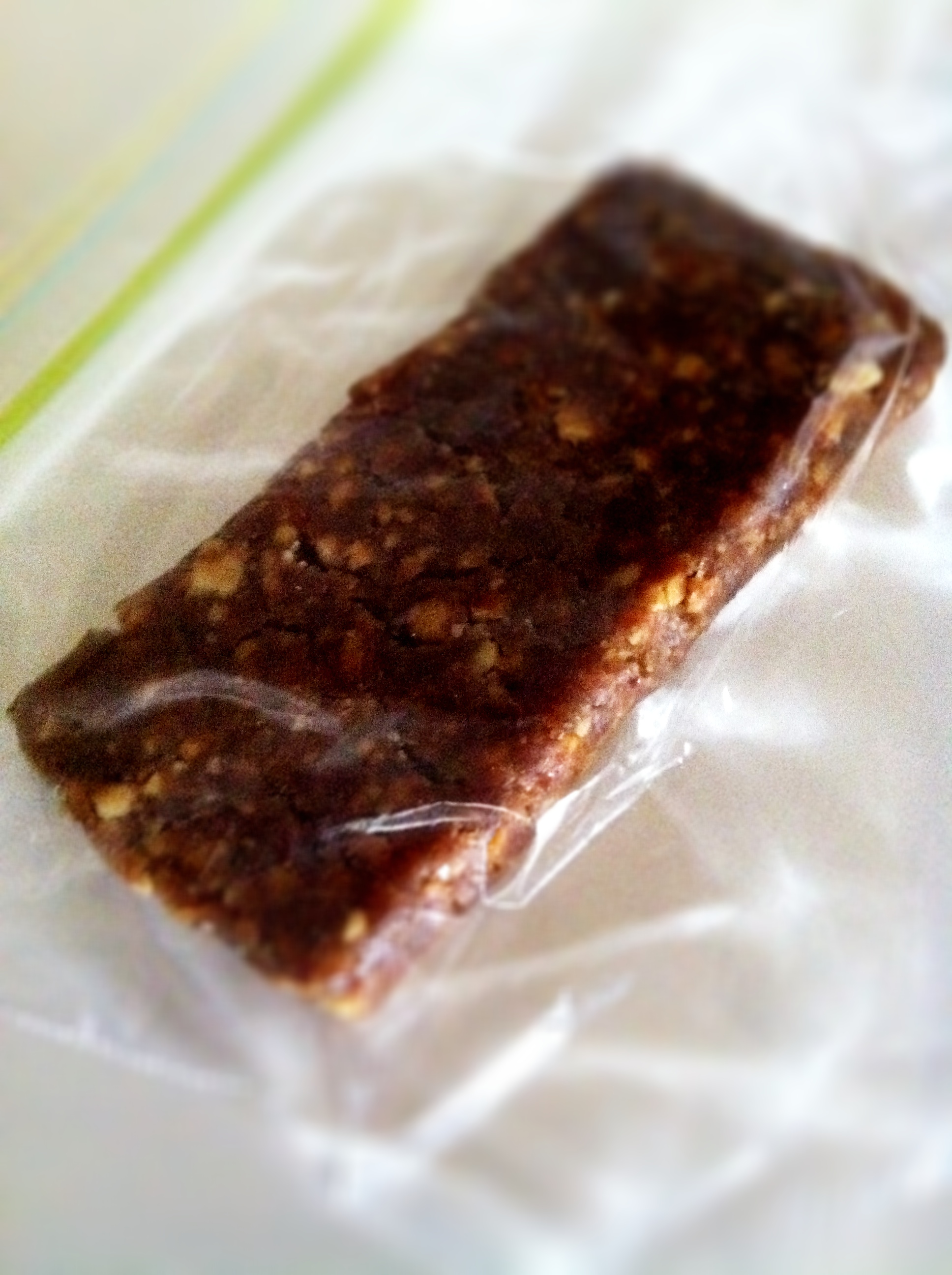 How to make homemade LARA Bars