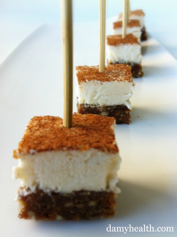 Cinnamon Bun Cheesecake Squares