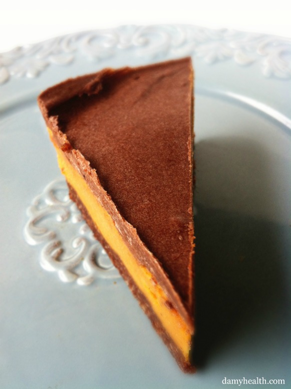 Peanut-Butter-Cup-Cheesecake