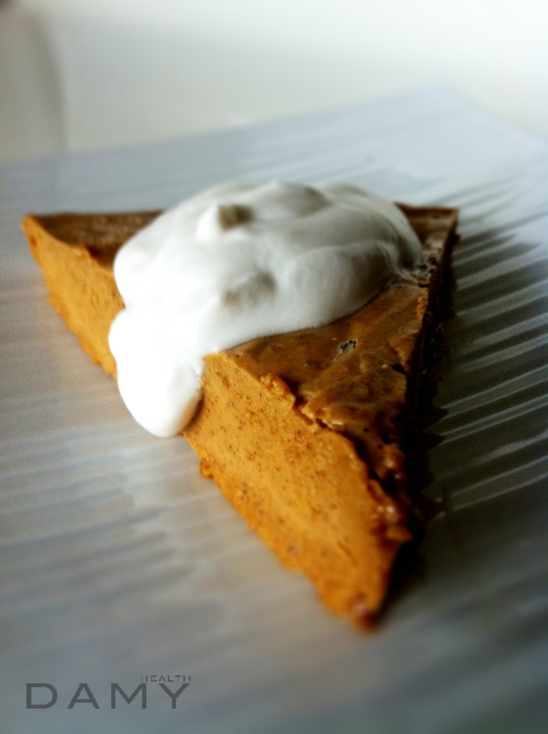 Skinny Pumpkin Pie Cheesecake