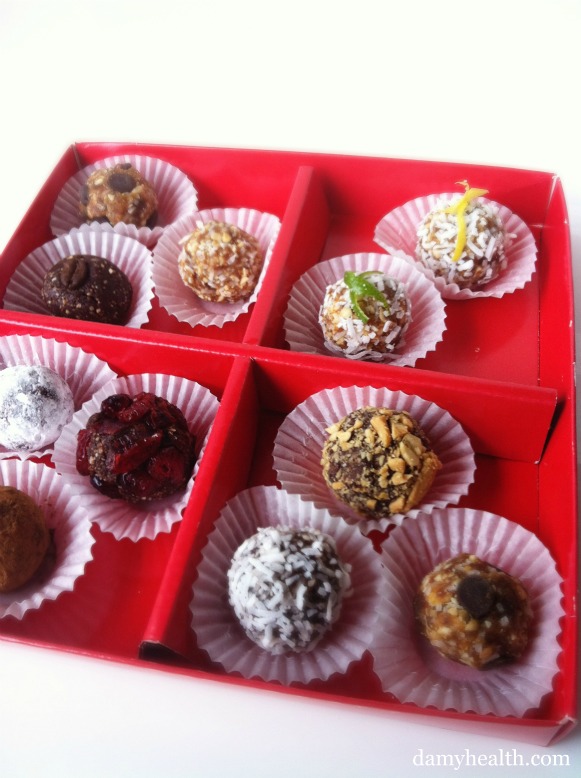 Healthy Truffles, Chocolates and Raw Cookies