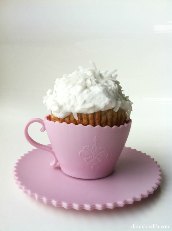 Pina Colada Cupcakes (Almond Flour)