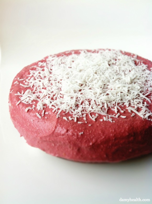 Summer Strawberry Cake with Strawberry Cream Cheese Icing