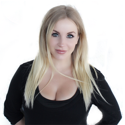 AMY LAYNE